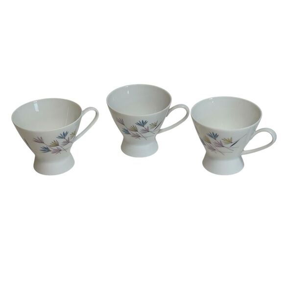 Rosenthal Continental 3722 German China 4 OZ Demitasse Cups Set of 3 MCM - Picture 1 of 6